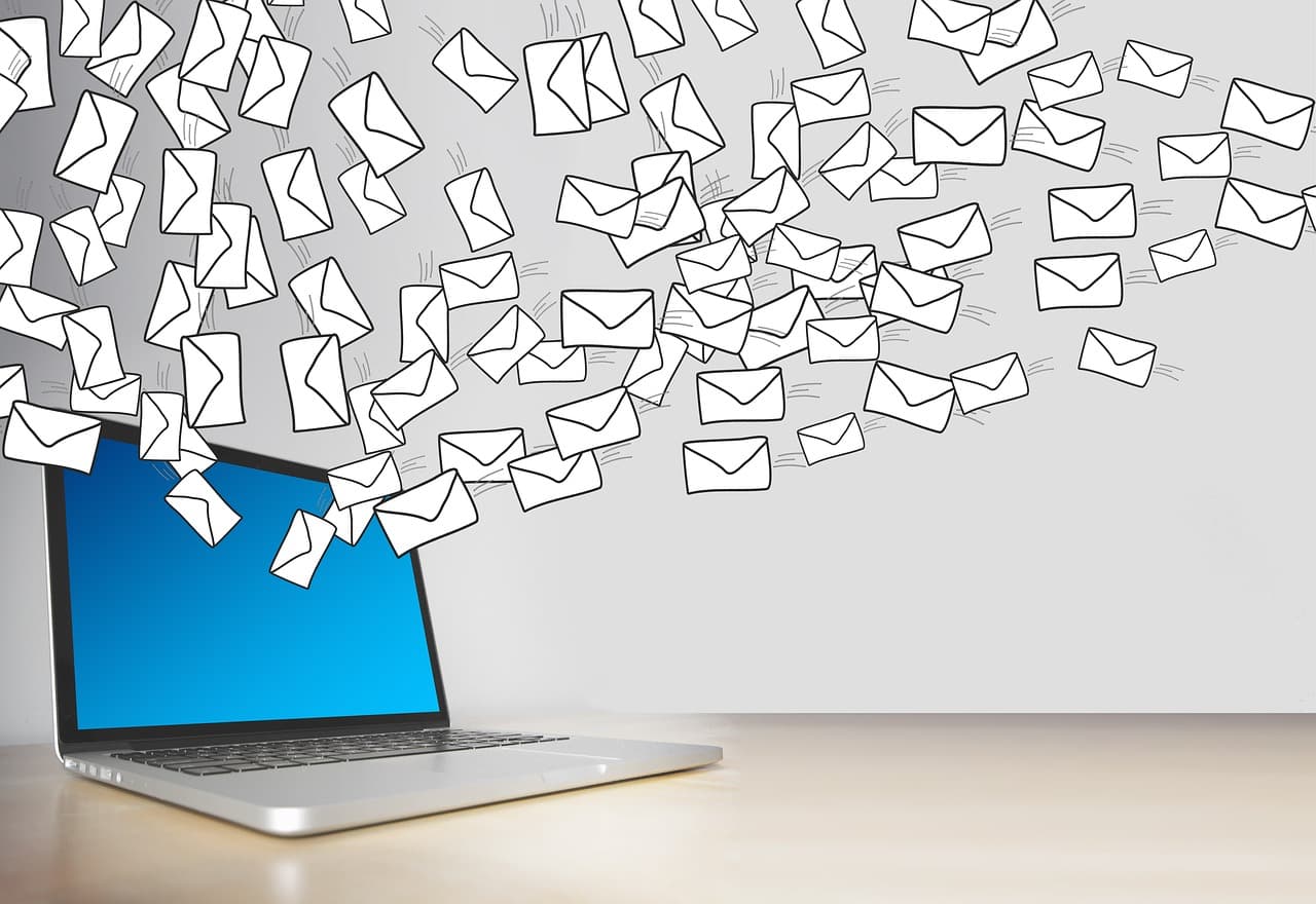 Refactoring 019 - Reify Email Addresses